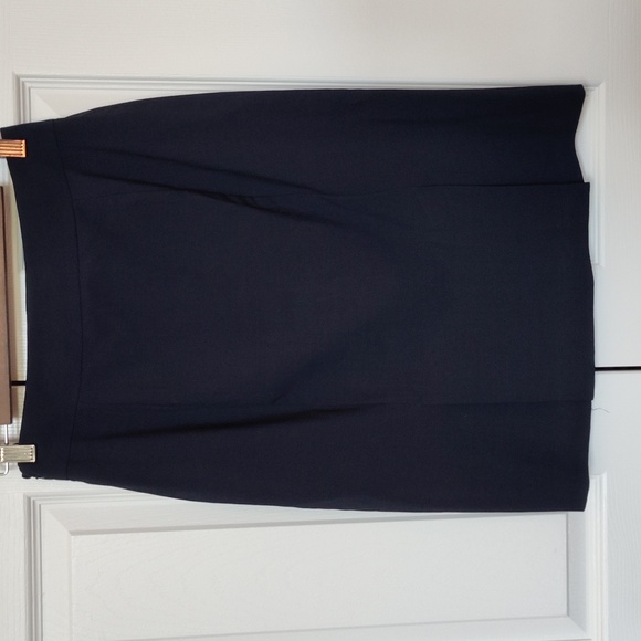 Navy blue wool blend pencil skirt US 0 - Picture 3 of 6